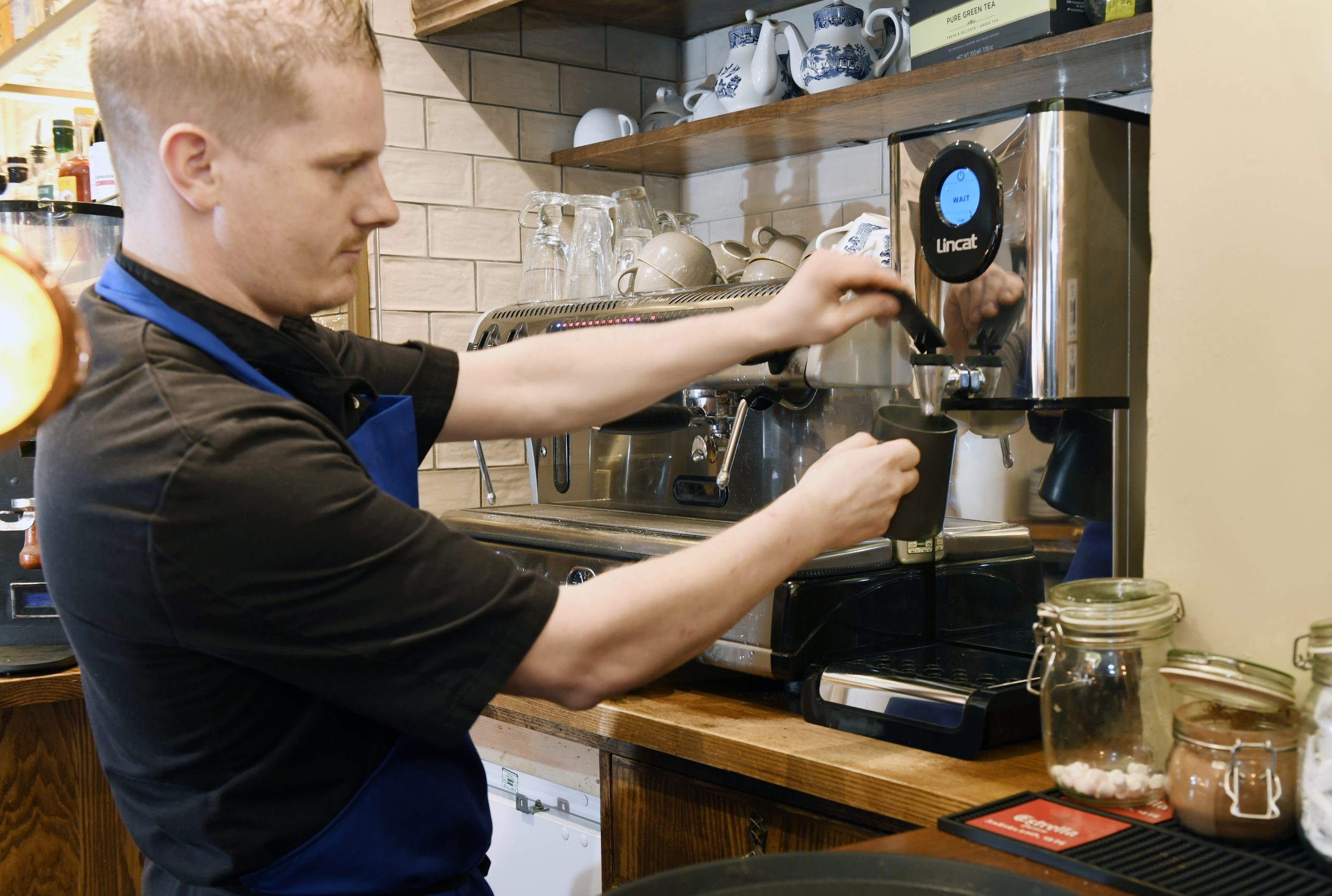 Lincat EB3FX Electric FilterFlow Automatic Fill Water Boiler - Image 3