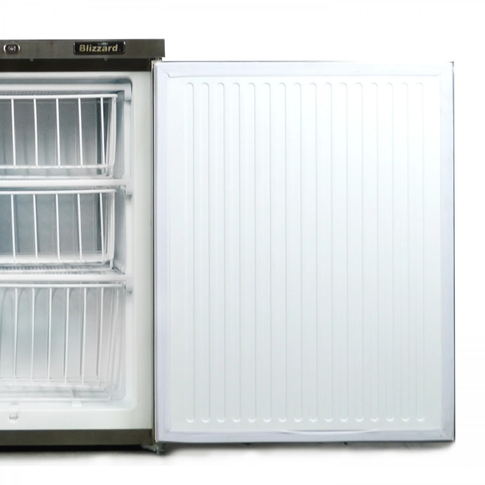 Blizzard UCF140 under-counter freezer - Image 4