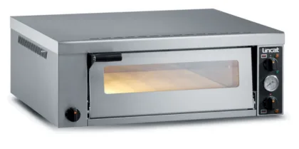Lincat PO430 - Specialist Electric Counter-top Pizza Oven – Single-Deck – W 966 mm – 4.2 kW