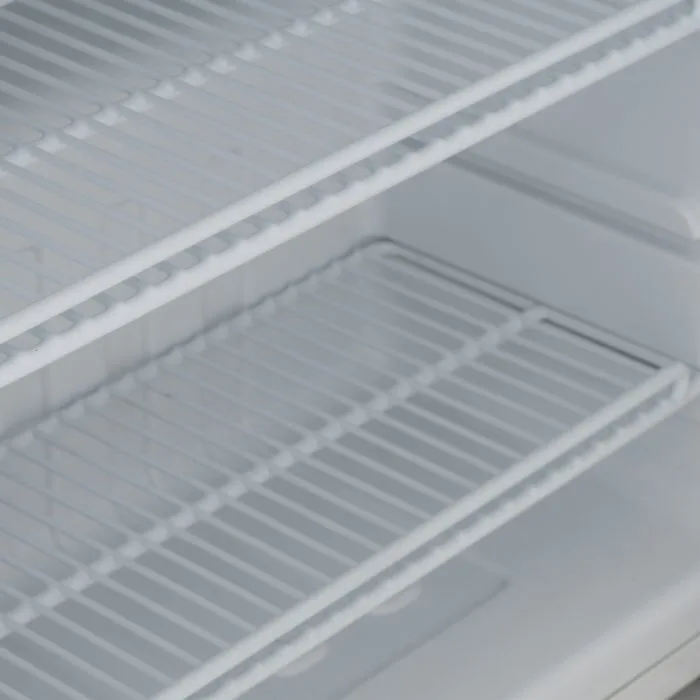 Blizzard CTR99 refrigerator image shelves