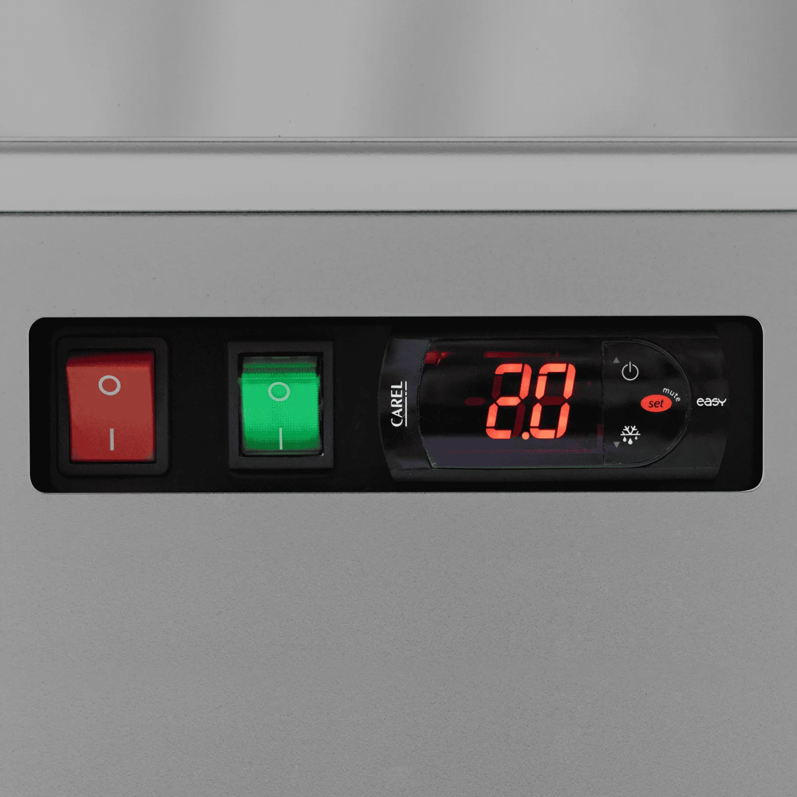 Atom Maxi C2DS Glass Door Merchandiser - Image 4