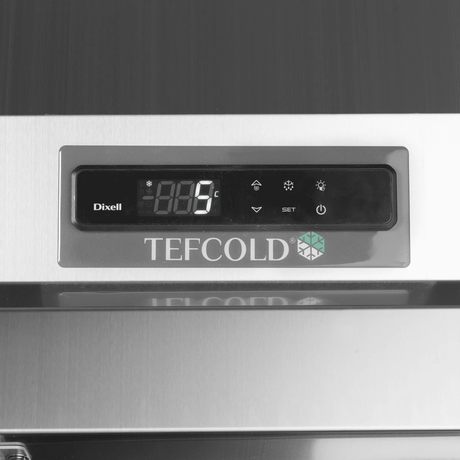 RTC1760X1 UK Roll-Through Chiller - Image 3