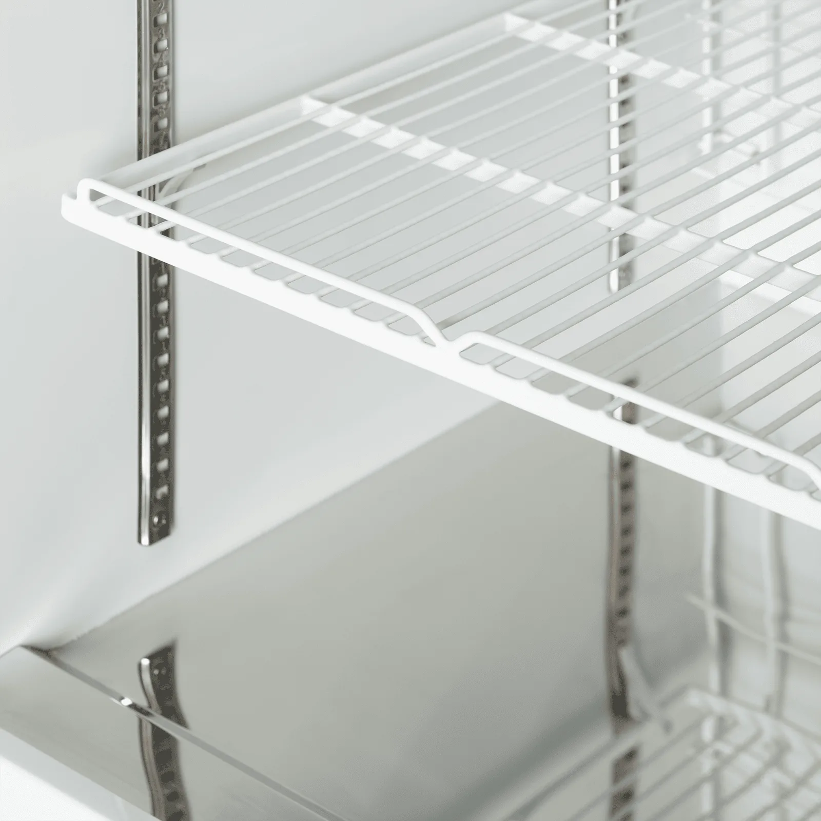 Atom Maxi F1DB Display Freezer - Image 3