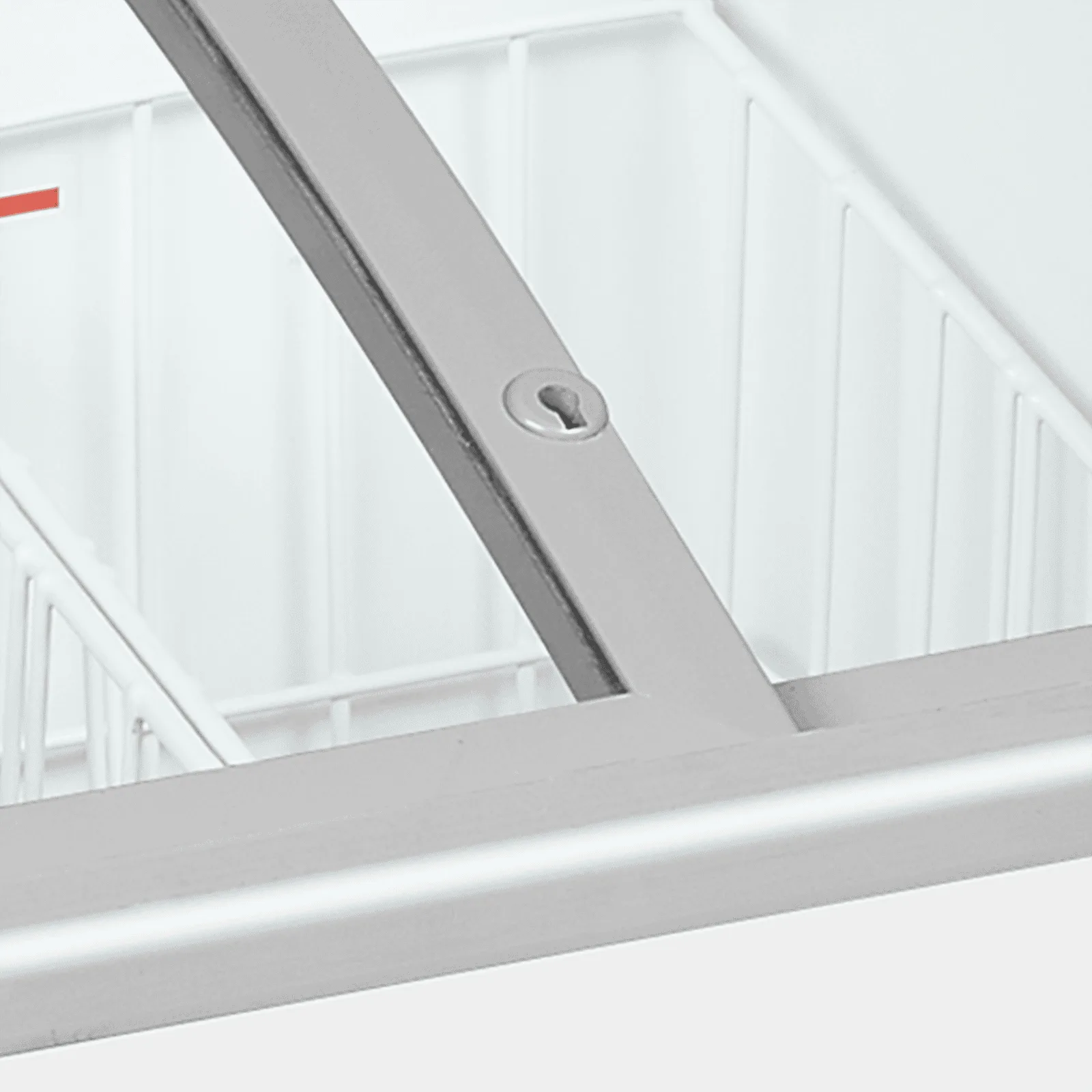 IC101SCEB Sliding Curved Glass Lid Chest Freezer - Image 4