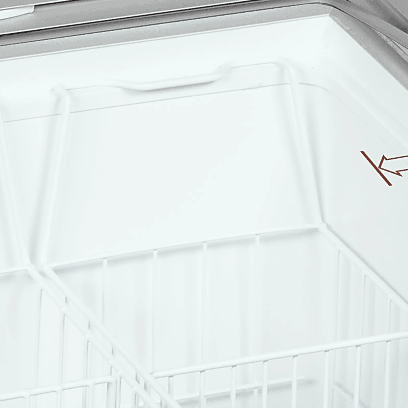 IC201SCEB Sliding Curved Glass Lid Chest Freezer - Image 3