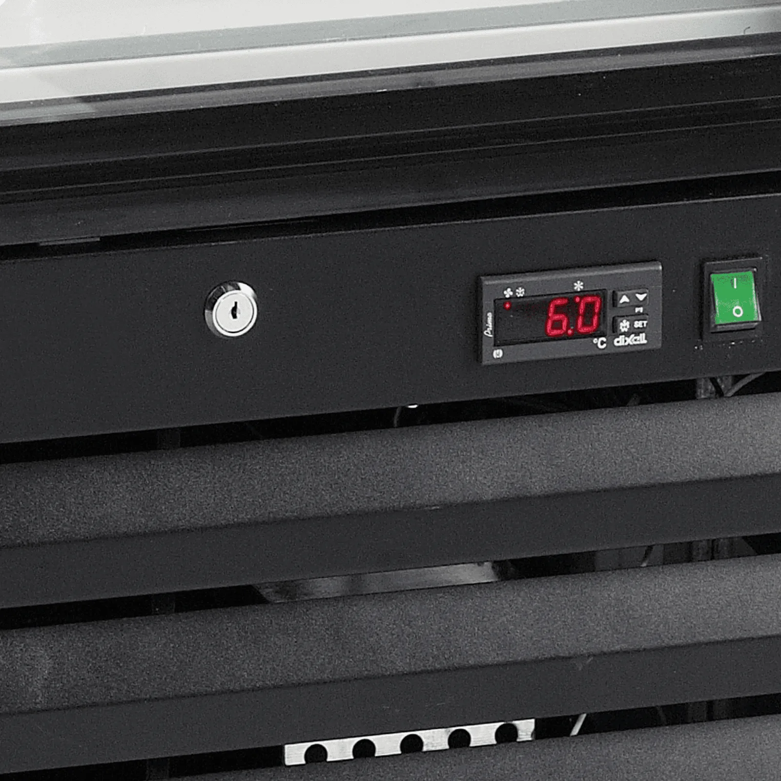 NF2500G Glass Door Display Freezer - Image 4