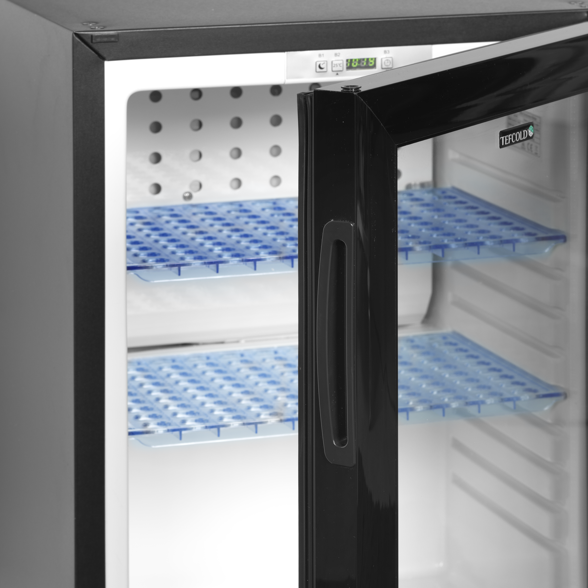 TM45GC Minibar - Image 3