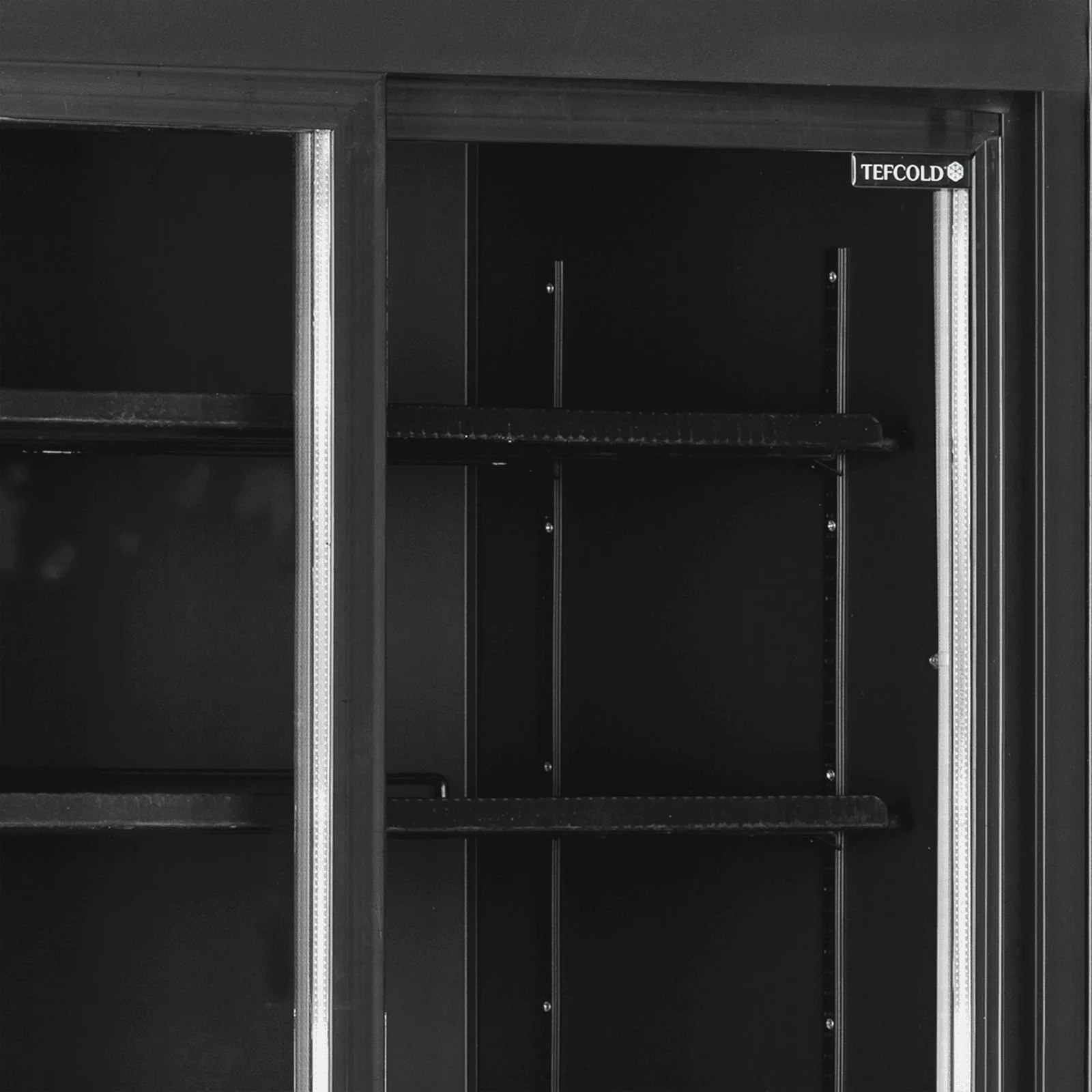 FSC1000S BLACK Glass Door Merchandiser - Image 4