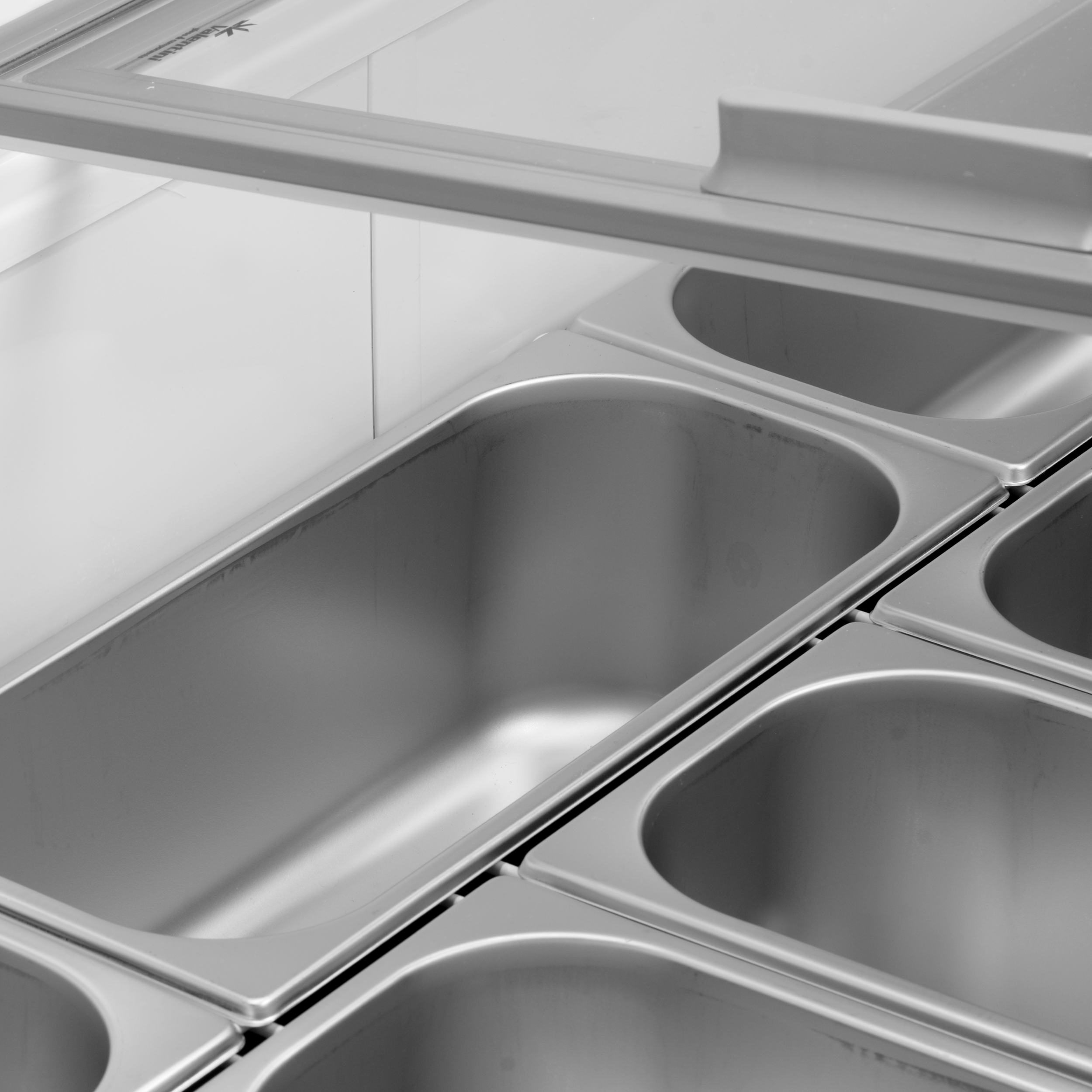 SLANT510 Scoop Ice Cream Display - Image 3