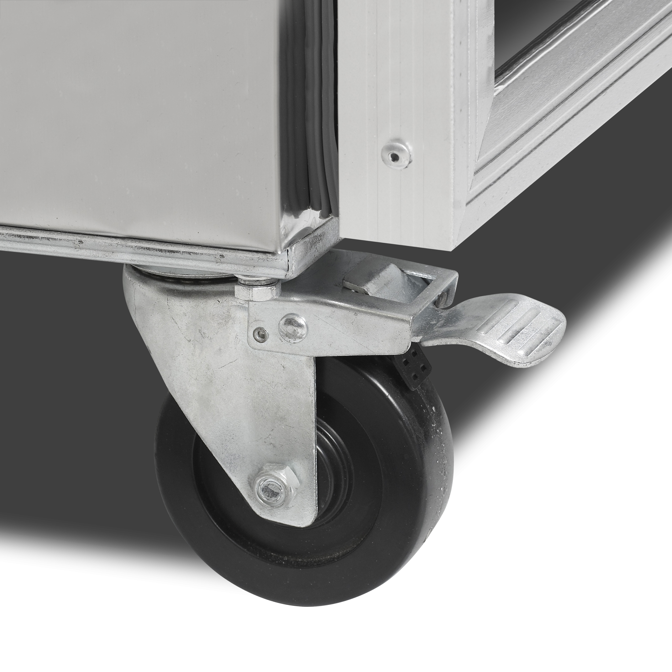 RF1420C Gastronorm Upright Freezer - Image 3