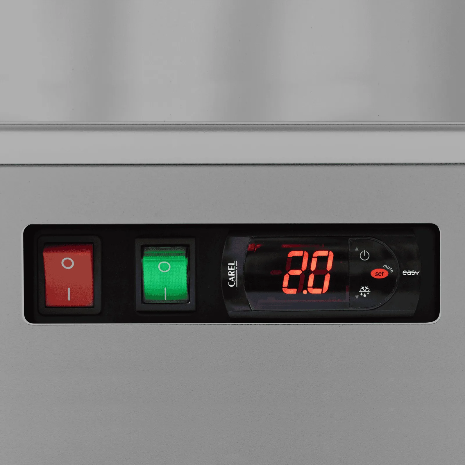 Atom Maxi C1DS Glass Door Merchandiser - Image 4