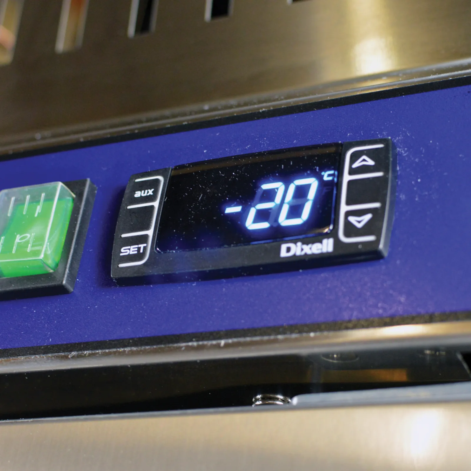 Prodis GRN-2R Professional Double Door Stainless Steel Service Fridge - 1325 Litres - Image 2