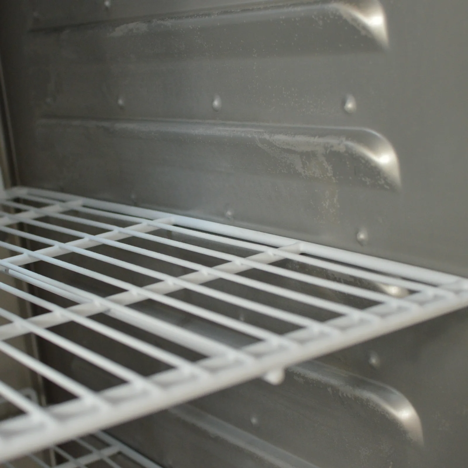 Prodis GRN-1R-LE Low Energy Professional Single Door Stainless Steel Service Fridge - 522 Litres - Image 2
