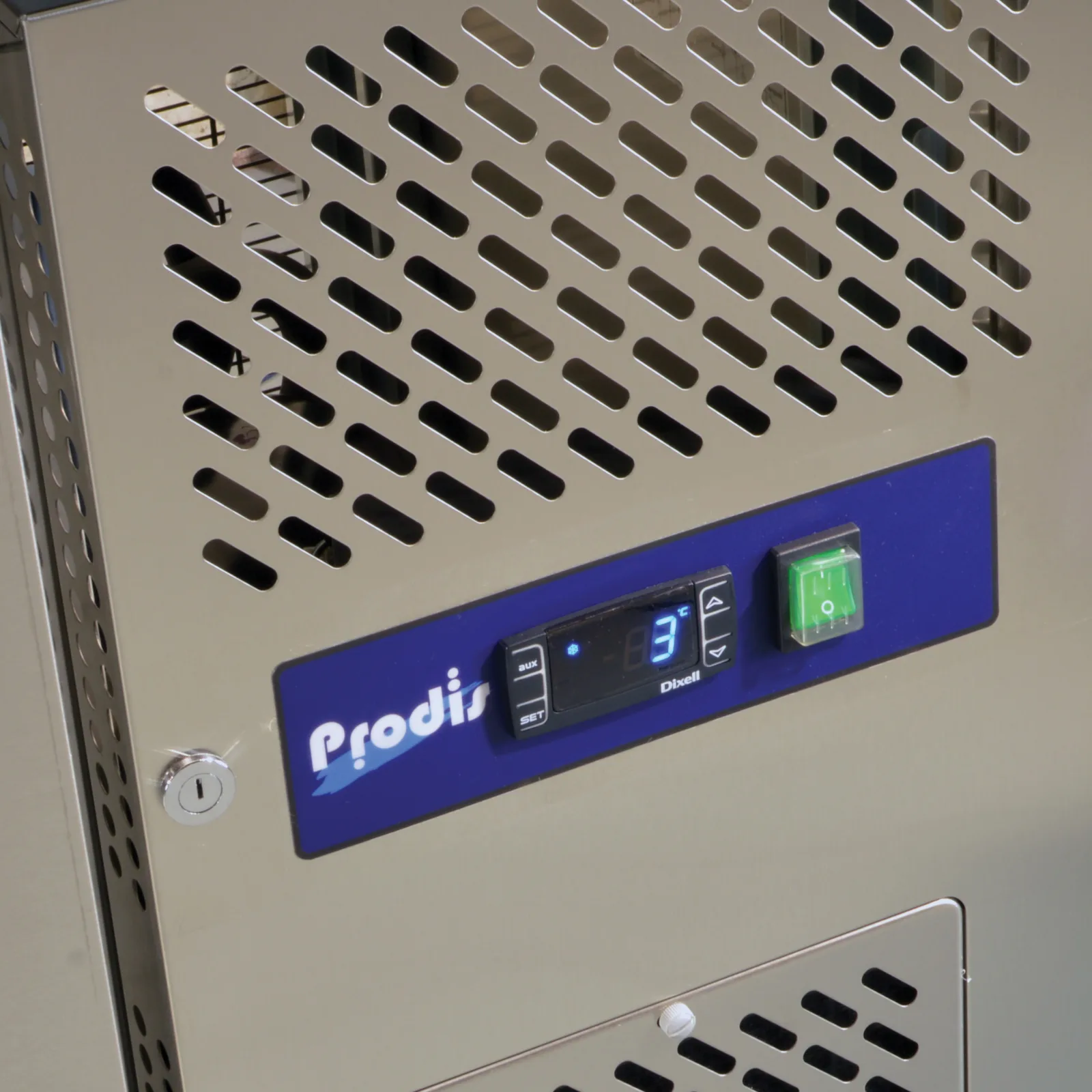 Prodis GRN-C2R Professional Two Door Stainless Steel Counter Fridge - Image 5
